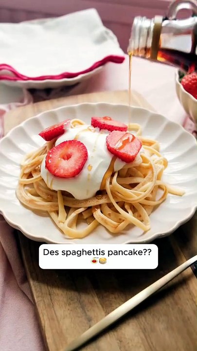 Des crêpes spaghettis ?? 🥞🍝 Crashtest de la recette TikTok ✨ vidéo intro de@cathrynlaurawood🥞#spaghetti #crêpe #crêpe #crêpeespaghetti #crastestfood #recette #recettefacile #recettefacileetrapide #crêpesmania #recettetendance