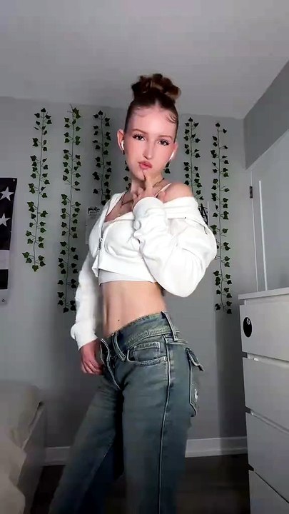 Amazing Dance Moves | Beautiful Girl Dancing