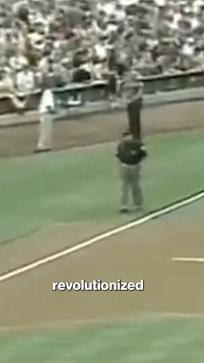 7/10/01: A-Rod forced Cal Ripken Jr. to SS in h...