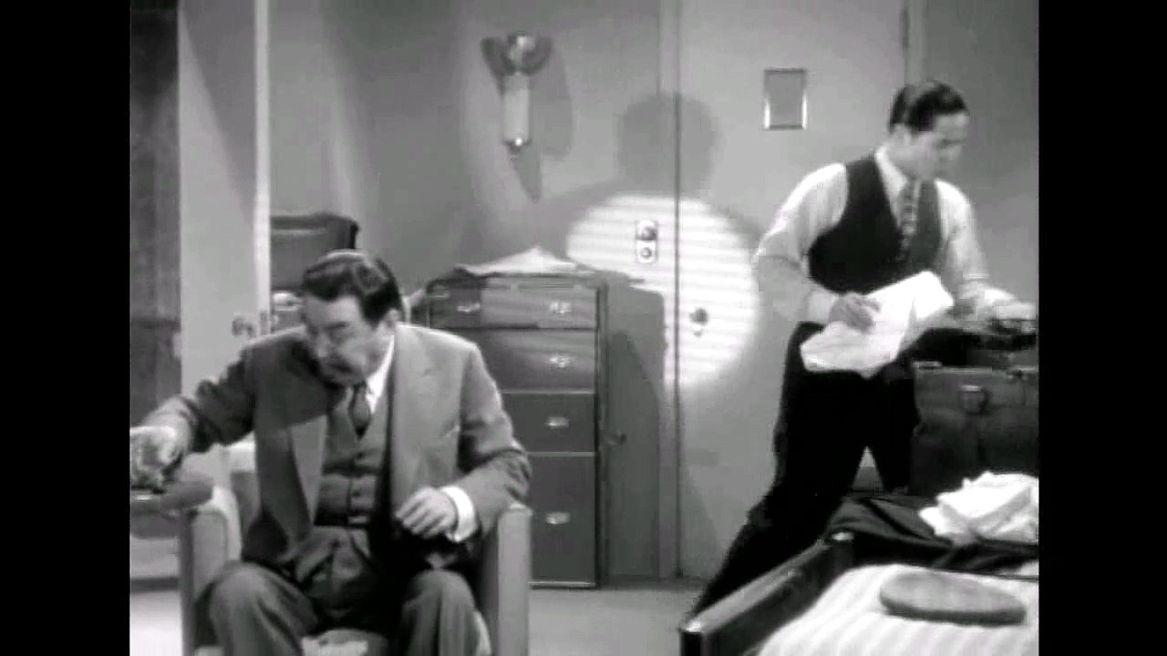 Mezzanotte A Broadway - Charlie Chan A Broadway - 1937