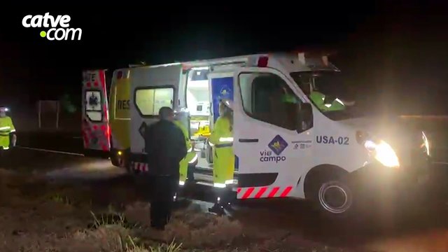 Batida entre dois carros e dois caminhões deixa feridos na BR-163, em Cascavel