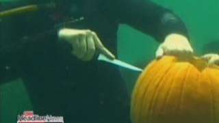 Pumpkin carving under the sea