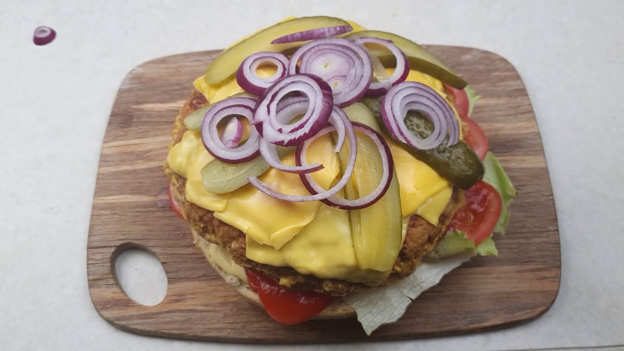 10 Minuten SOS Burgerrezept. Wenn es mal schnell gehen muss, gibt es einen leckeren Burger!