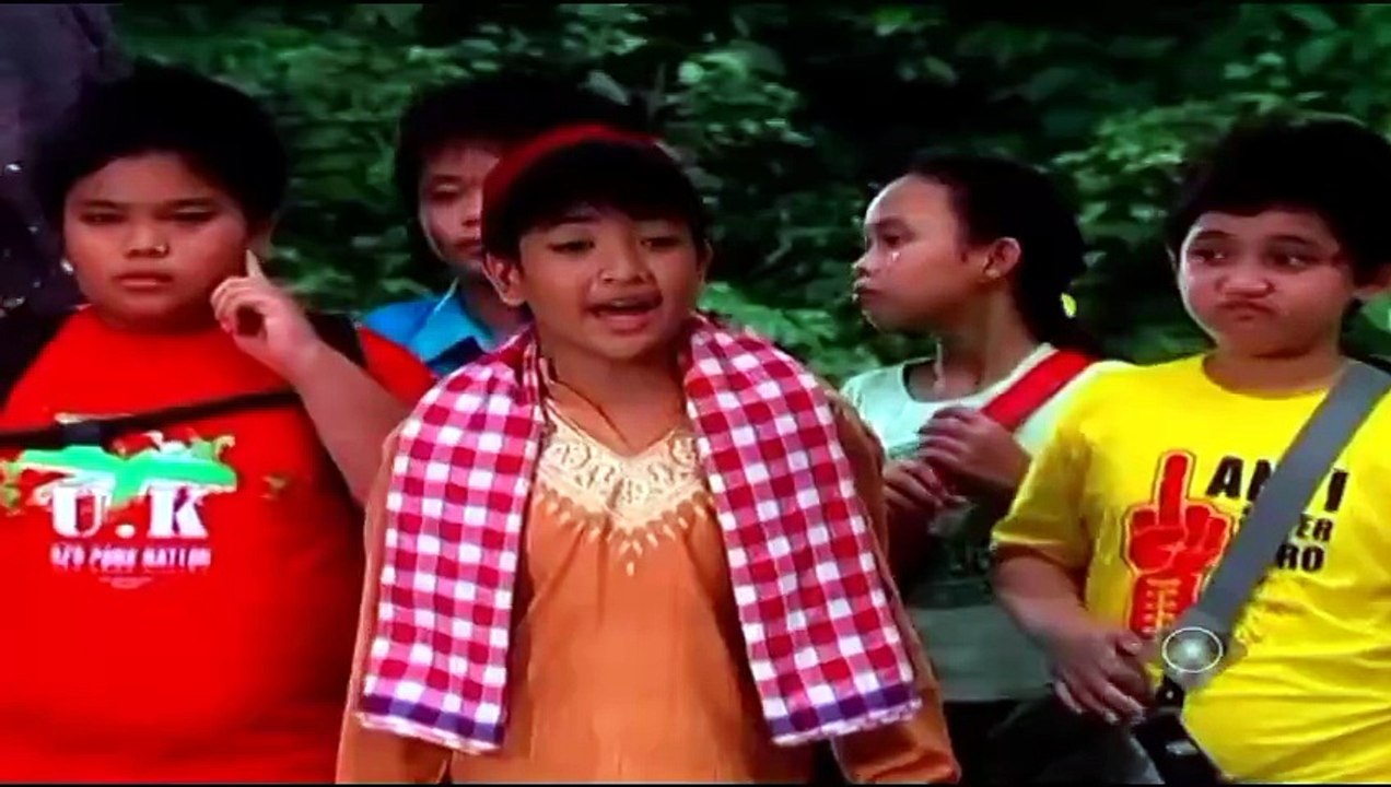 Entong dan Kawan Kawan Tersesat di Tengah Hutan dan Bertemu Manusia Purba