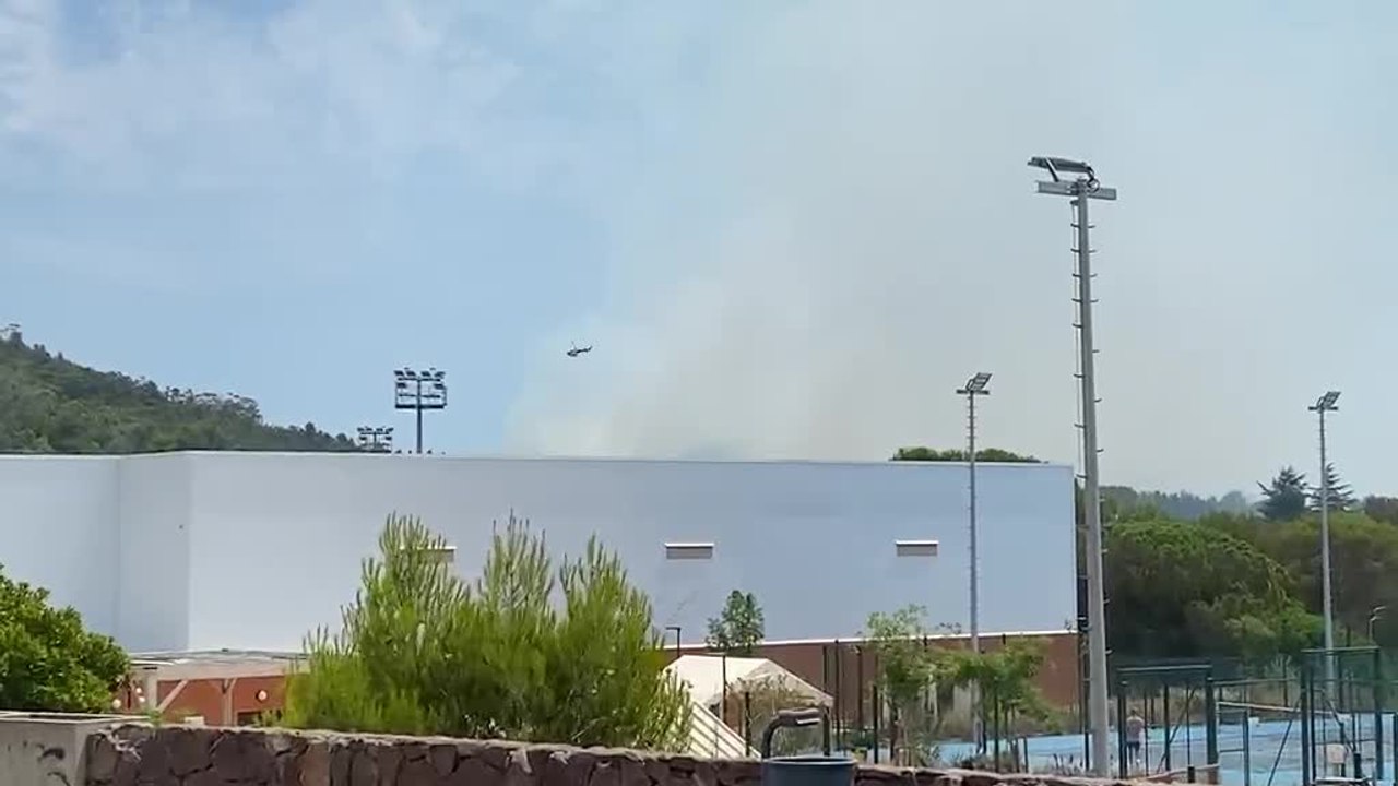 Un feu de forêt est en cours ce samedi midi à Saint-Raphaël