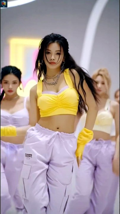 day 46 dance, yellow crop top, lavender cargo, black boss dance, kpop choreography, outfit switch, AI dance video, purple stage #respect #skills #smooth