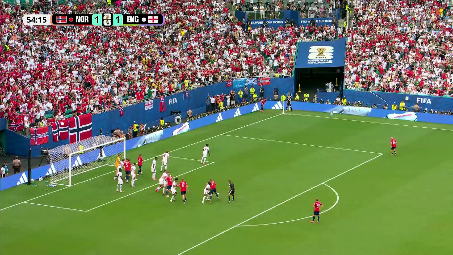 Dará que hablar: el gol anulado a Noruega por falta de Haaland... antes de que se sacase el córner