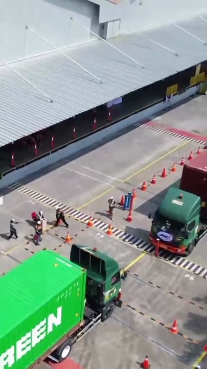 Truck-trailer driving skills competition, PT Toyota