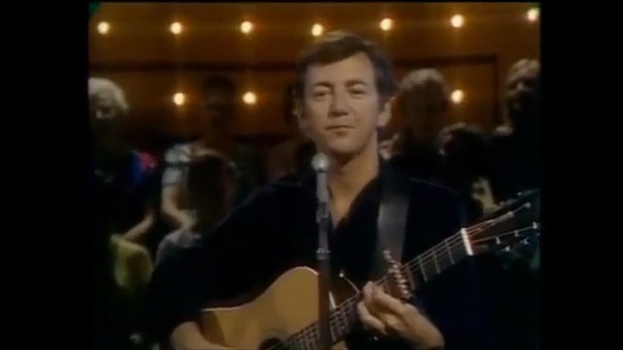 SIMPLE SONG OF FREEDOM - Legendado
