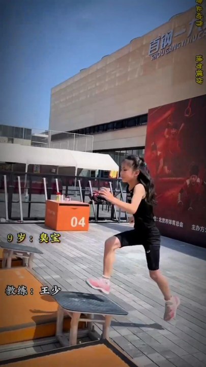 9-Year-Old Girl Takes on the Ultimate Ninja Obstacle Challenge! 😱 #shorts