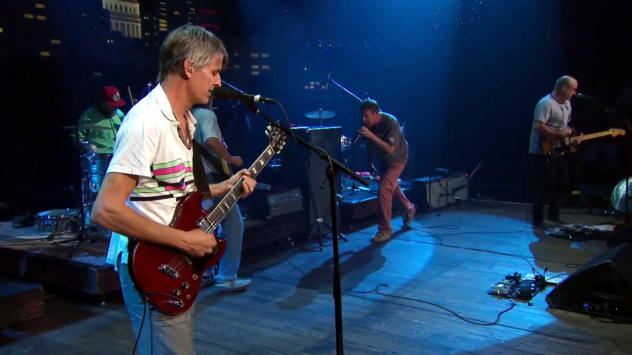Two States - Pavement (live)