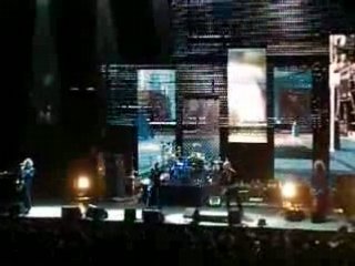 REM - Man Sized Wreath