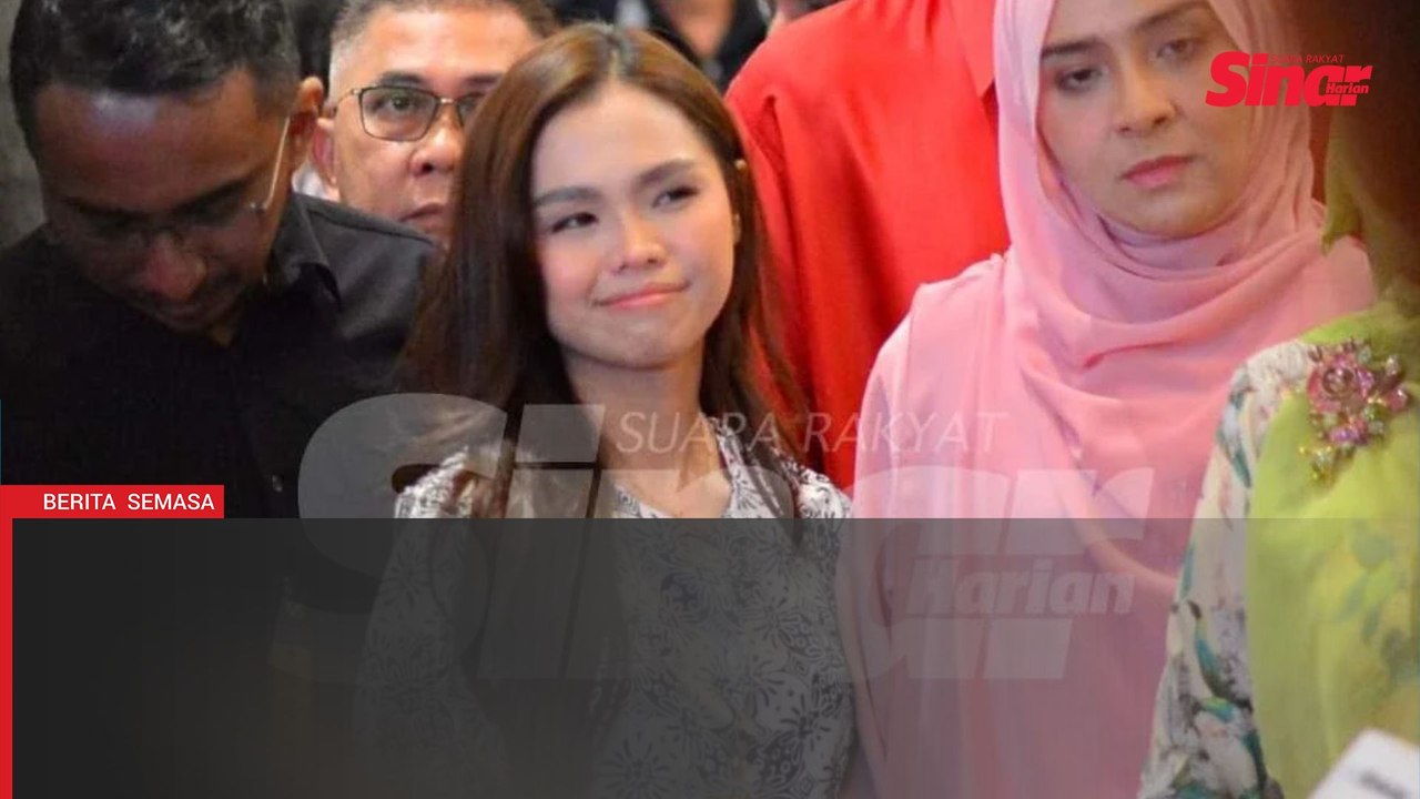 'Bella tetap bersama walaupun dalam tempoh saya masih pesalah' - Syed Saddiq