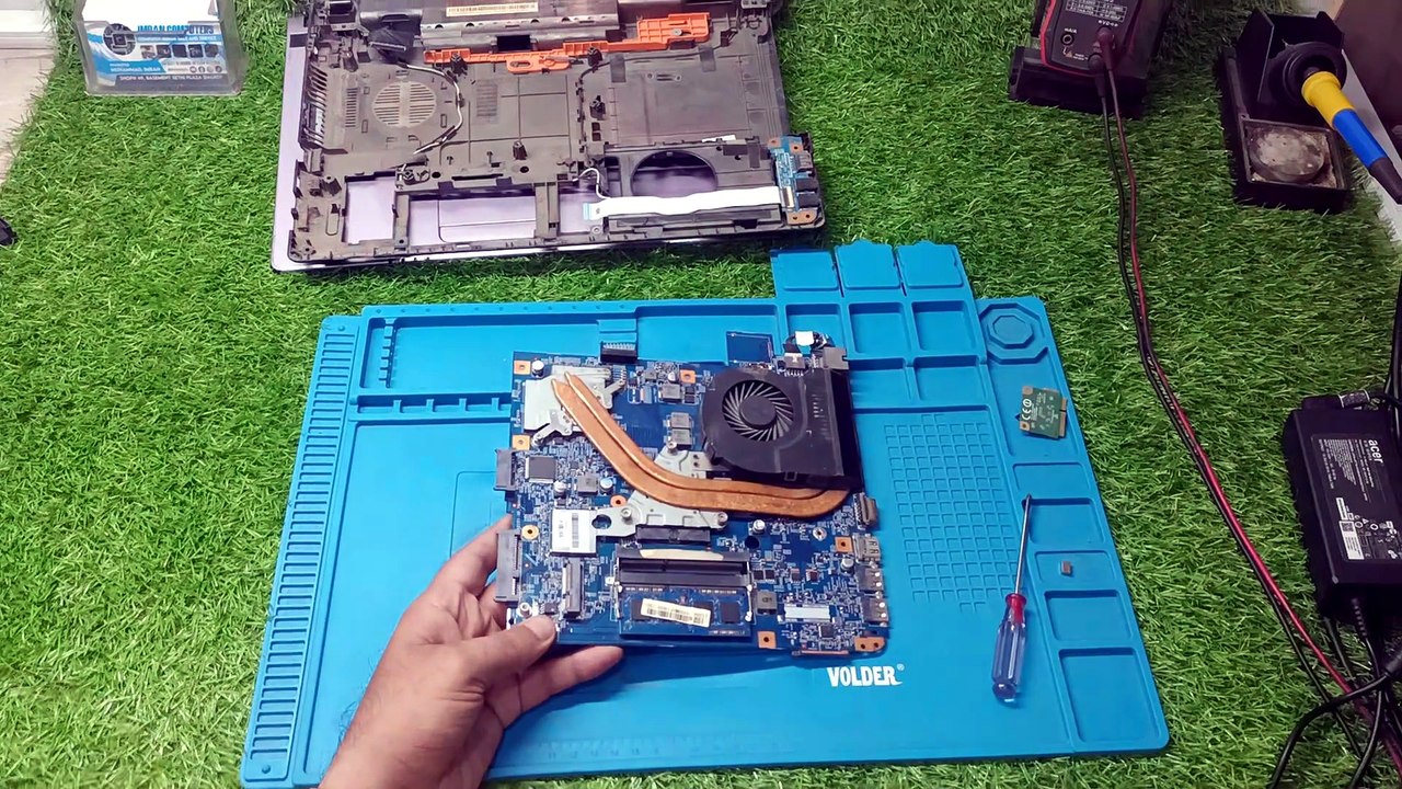 Acer Aspire 4752 Series MS2347 Logo Screen Stuck.
