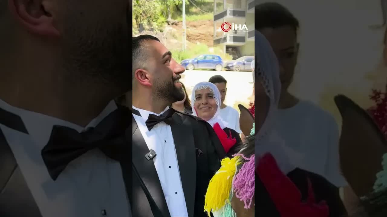 Bu Köyde Gelinler Arabayla Değil Atla Gezdiriliyor