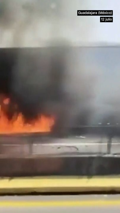 Al menos diez muertos en un choque múltiple en el oeste de México.