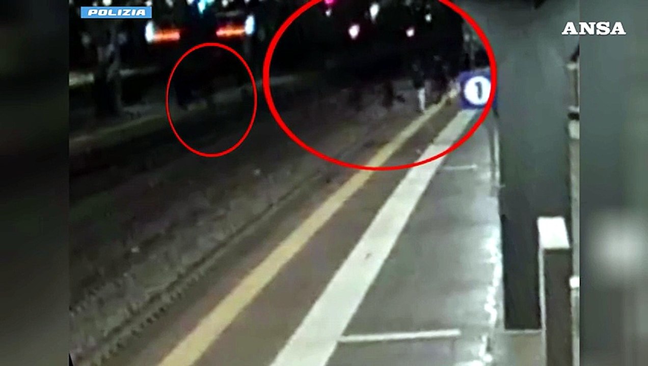 Omicidio in stazione a Milano, la polizia arresta altri 6 Latin King