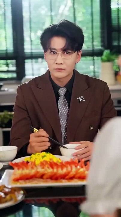 [ENG SUB] After 18 years of wandering away from...