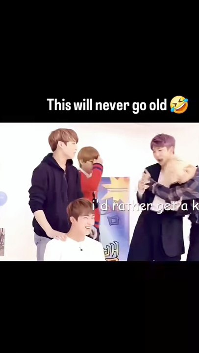 Bts kissed literally