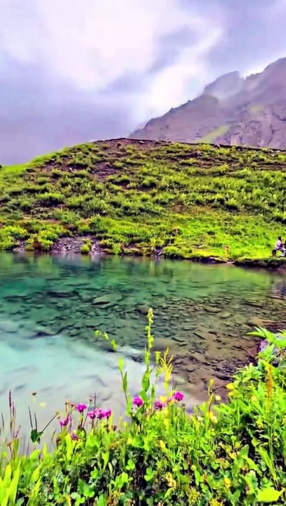 🌧️ The Hidden Rainy Valley That Puts You to Sleep in Minutes 😴 | Peaceful Bedtime Story