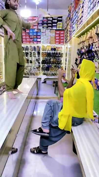 Funny and Dance  Video 🤣🤣 #Funny #FunnyVideo #FunnyVideos #Comedy #ComedyVideo #ComedyShorts #FunnyShorts #FunnyReels #Viral #ViralVideo #Trending #TrendingNow #Shorts #YouTubeShorts #Reels #TikTok #FYP #ForYou #LOL #Laugh #LaughOutLoud #Hilarious
