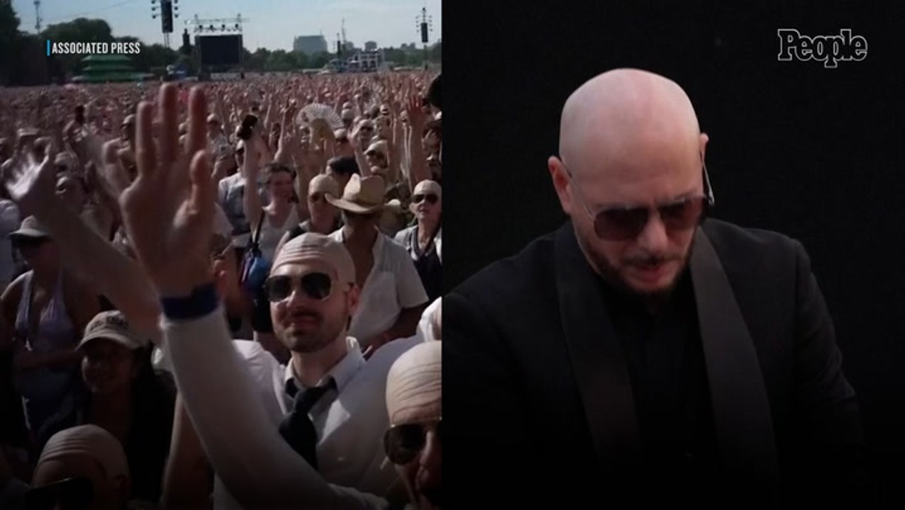 Pitbull Breaks World Record for Largest Gatheri...