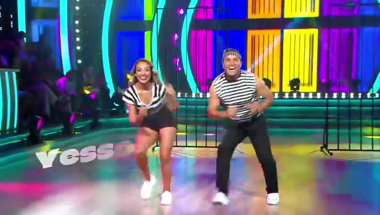 ext-mqb-anuncia-bailarines-para-esta-temporada-130726 [Full Movie]