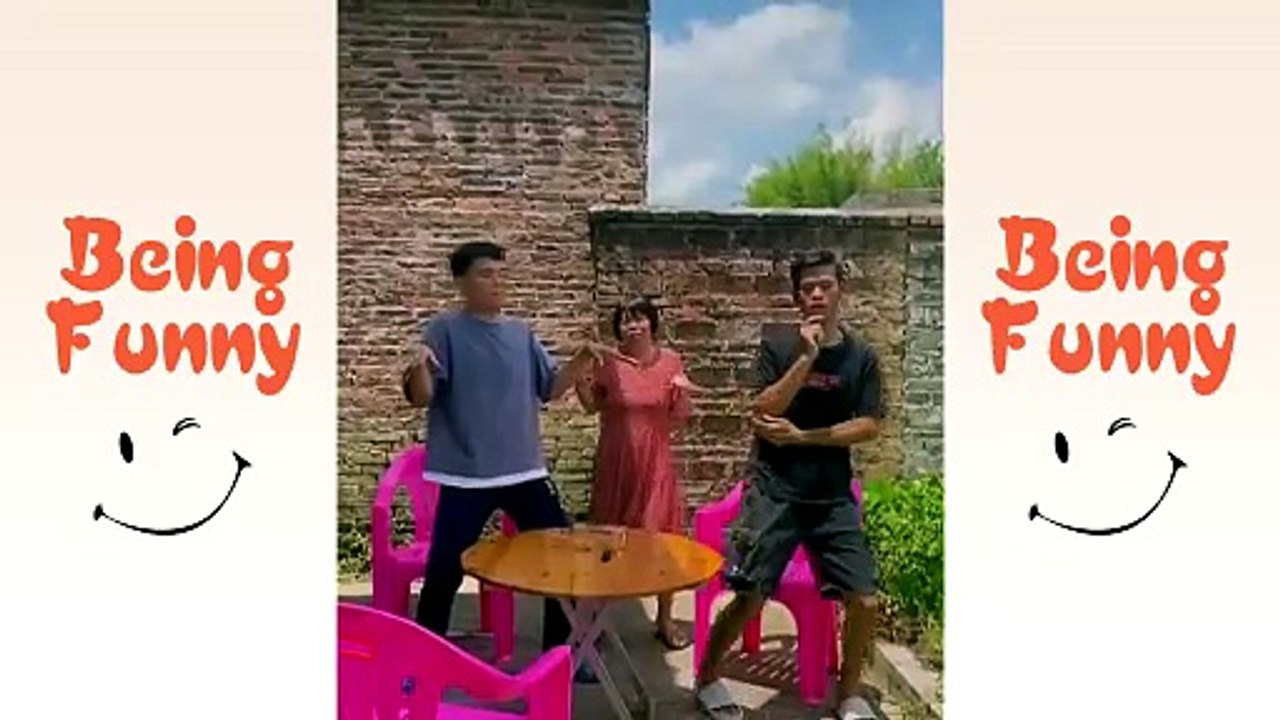 Try not to laugh funny video 😂😂