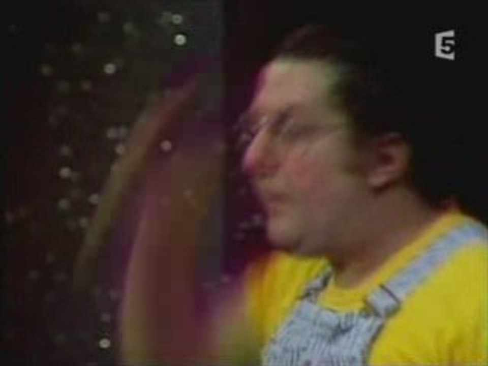 Coluche contre le racisme