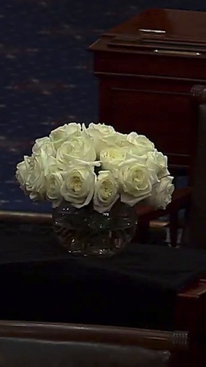 Lindsey Graham's Senate desk draped in black