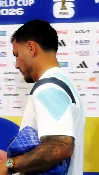 Messi et la nouvelle génération, côte à côte