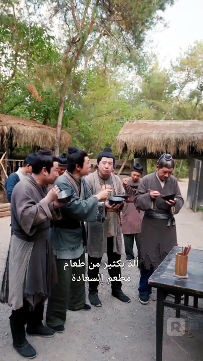 مدبلج بين عالمين