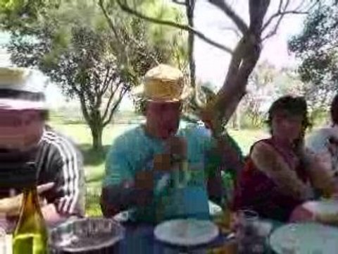 Repas champetre en petite Camargue