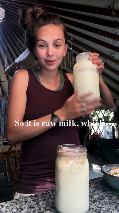 👉🏼in a quart jar, blend-1 quart raw milk1 raw egg yolk1 scoop chocolate bone broth protein pow