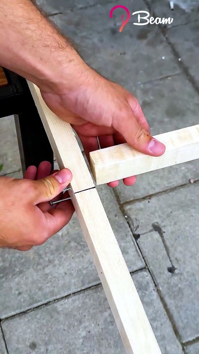 Unique woodworking joint method