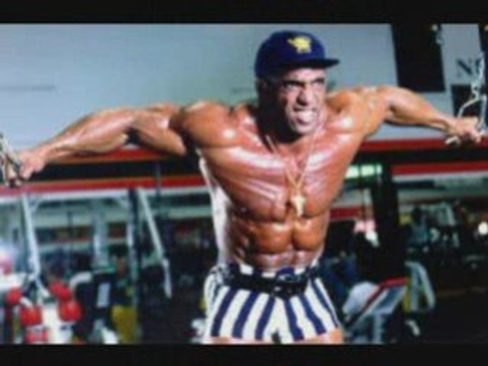 Dennis James - Body builder - Video