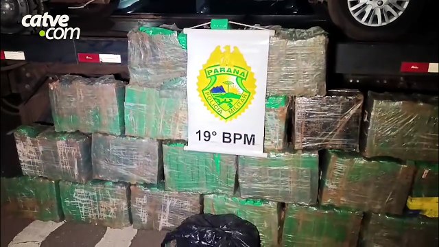 Suspeito abandona picape com 355 kg de maconha e foge após perseguição em Toledo