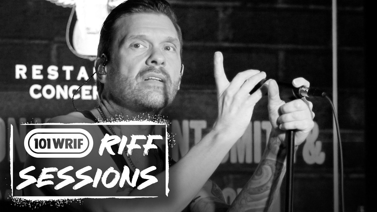 Brent Smith & Zach Myers - "The Sound of Madness" (live @ Rock & Brews Royal Oak) | Riff Sessions