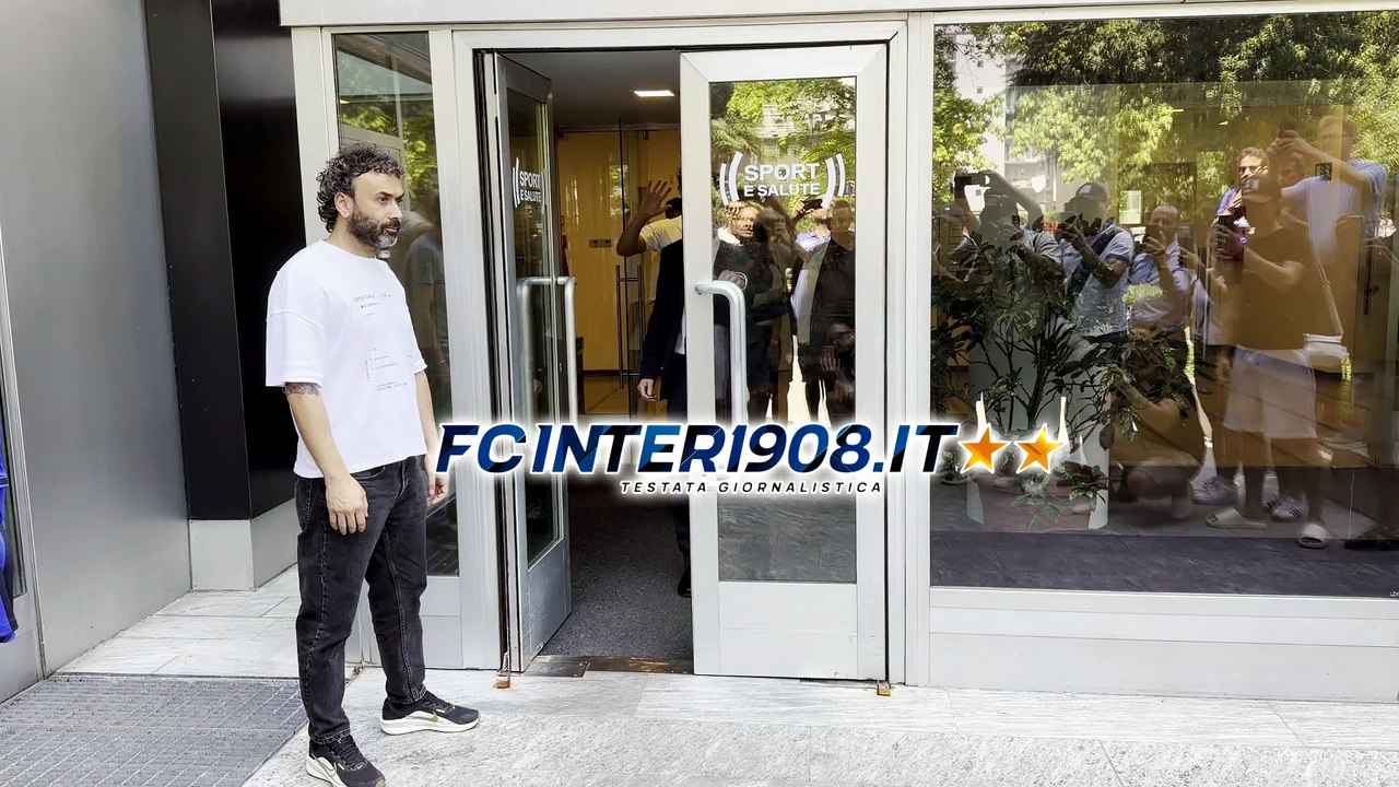 VIDEO FCIN1908 / Inter, visite terminate al Coni per Stones: nel pomeriggio la firma