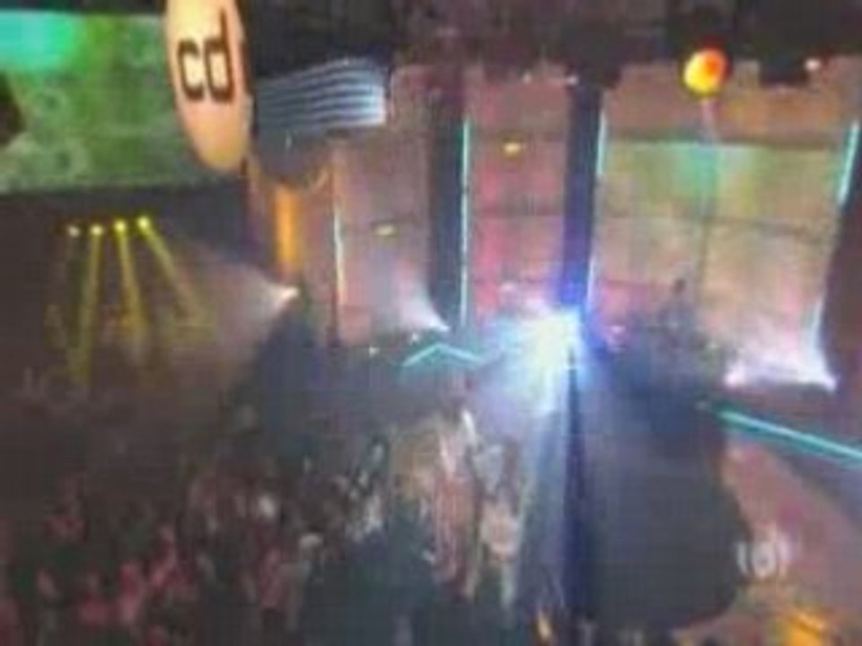 Birdman Ft. Lil Wayne - Stuntin' Like My Daddy (live)