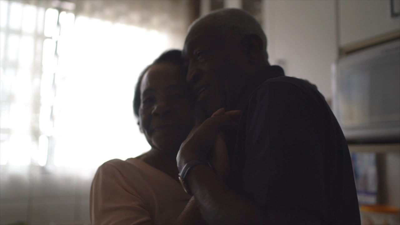 A closer look at the five early stages long-term lovers miss