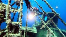 Deniz, kum, güneş denince akla ilk gelen yer Çeşme, dalış turizminde de öne çıkıyor