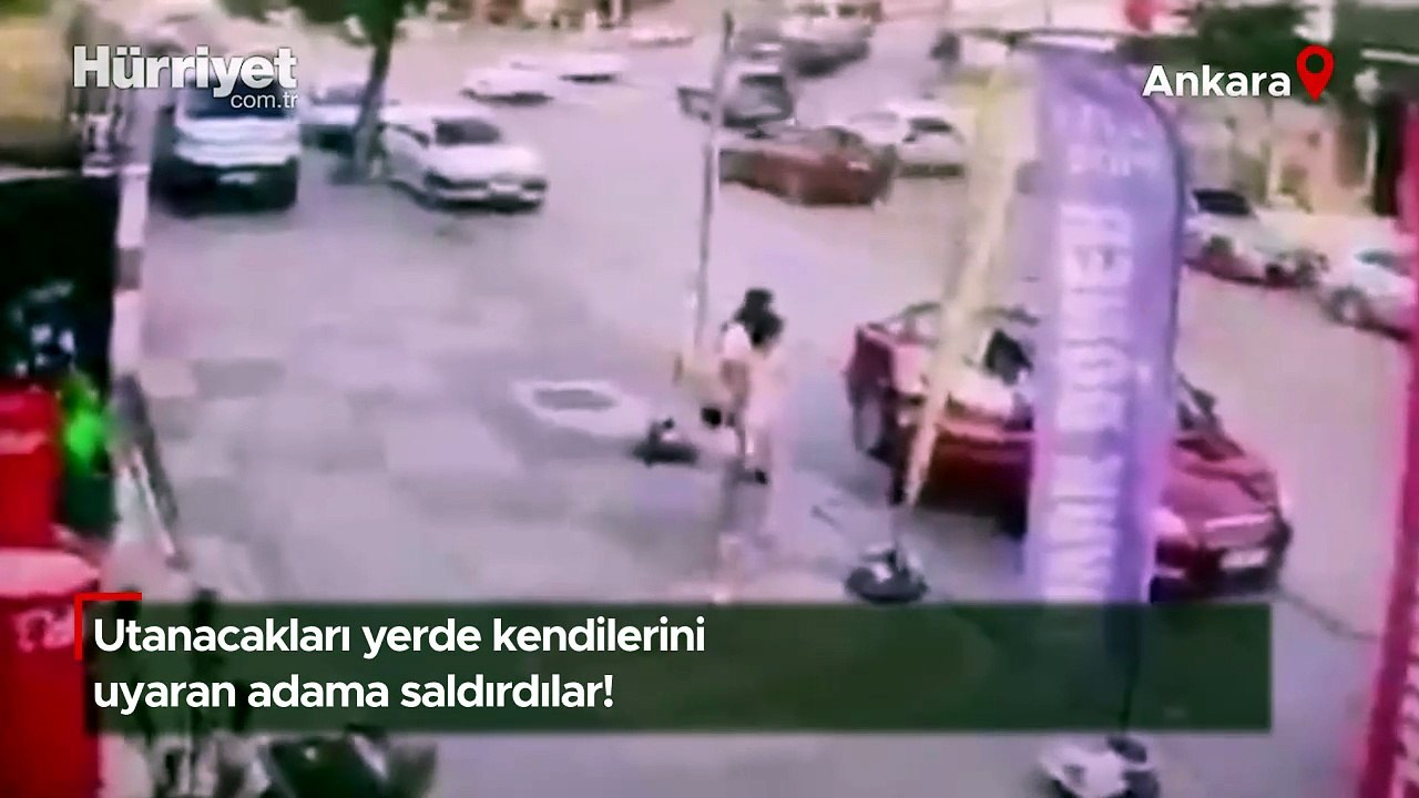 Utanacakları yerde kendilerini uyaran adama saldırdılar!