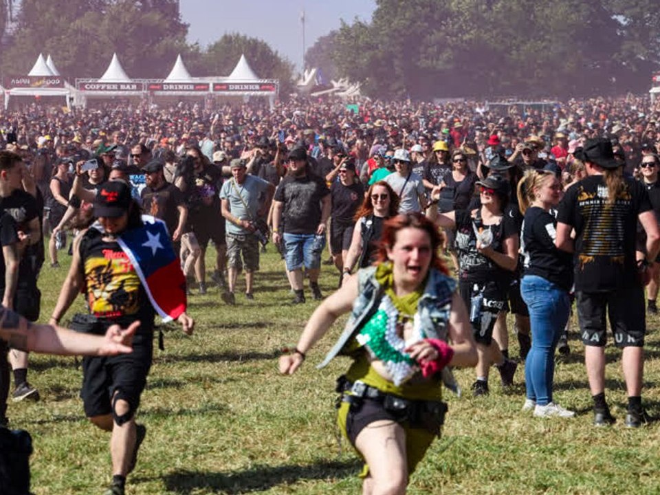 Wacken 2026 gestartet: 85.000 Metal-Fans stürmen den Holy Ground