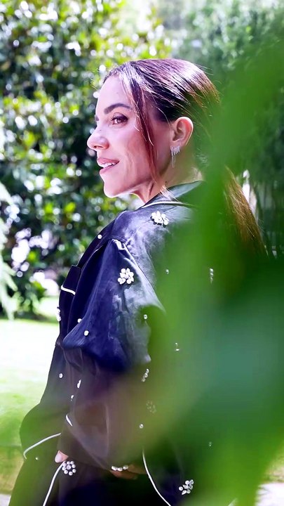 Paula Ordovás hablando del día de producción con Magas