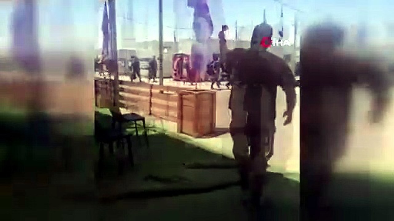 Netanyahu’ya soğuk duş: İsrailli askerler silah bırakıp askeri üssü terk etti!
