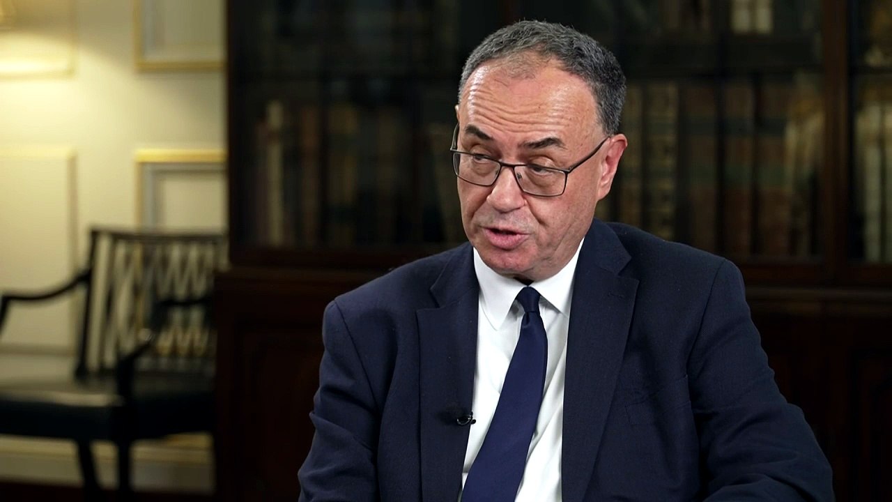 Interest rates held at 3.75%, Bank of England says