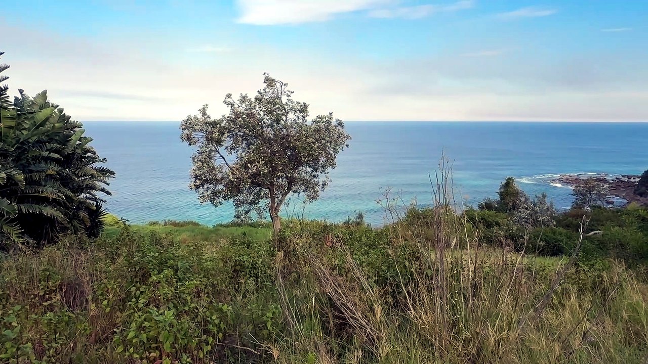 Clifton land with platform blocking potential vehicle access. Video by Ben Langford