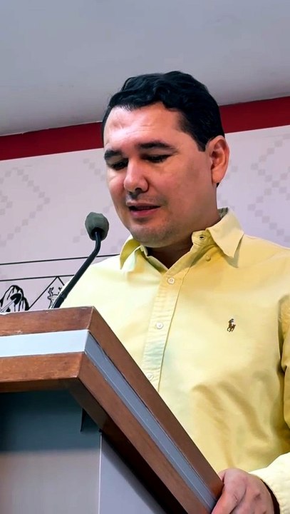 Adolfo Salazar