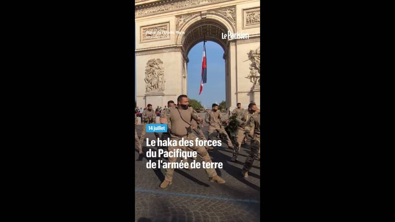14 Juillet : les forces du Pacifique font un haka sous l'Arc de triomphe